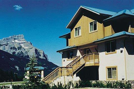 Banff Boundary Lodge Канмор Экстерьер фото